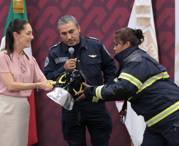 Un día después de que el alcalde de Benito Juárez, Santiago Taboada, retó desde la estación Pantitlán de la Línea 9 del Metro a la jefa de Gobierno, Claudia Sheinbaum a ir por él, la mandataria capitalina respondió de nueva cuenta que no existe una persecución política en contra de sus opositores.