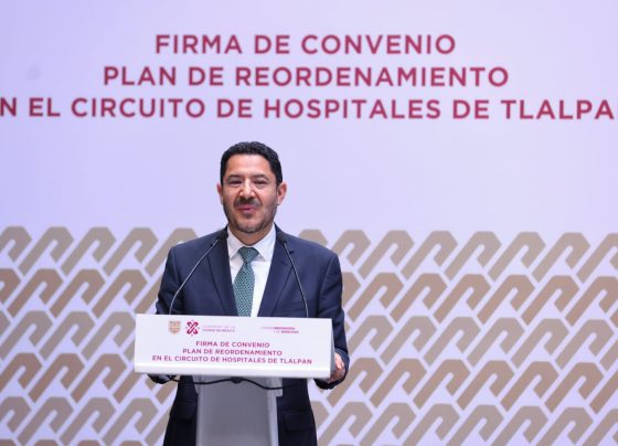 Tal parece que este miércoles le impusieron desde la oposición a Martí Batres la agenda de su conferencia, pues tuvo que salir a defender a su antecesora Claudia Sheinbaum, tras los señalamientos de corrupción en la Secretaría de Salud,