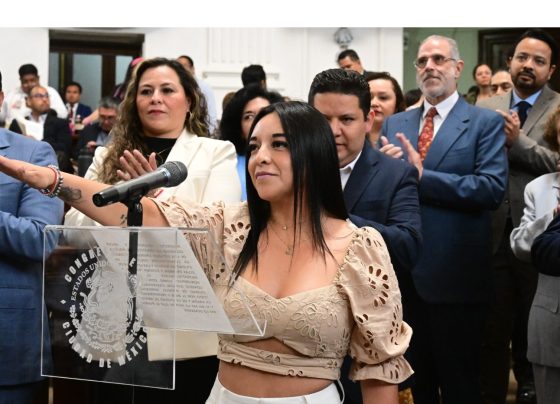 En periodo extraordinario de sesiones del segundo año legislativo, el pleno del Congreso capitalino aprobó por unanimidad los dictámenes correspondientes a la designación de las 11 personas que conformarán el Consejo Judicial Ciudadano de la Fiscalía General de Justicia de la Ciudad de México, así como los 22 dictámenes en sentido negativo respecto a las personas que no fueron electas.