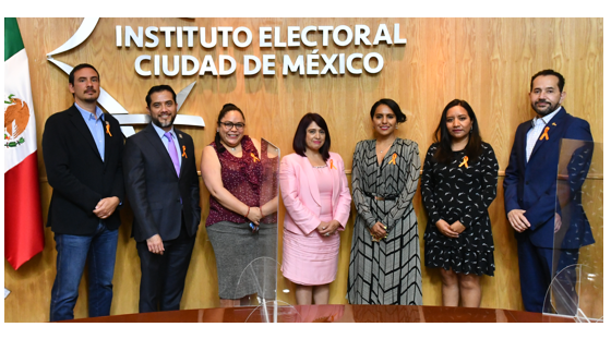 Poner en el micrositio en riesgo la secrecía de información sensible de quienes firmaron, "es evidencia de un claro contubernio entre el IECM y la Alcaldía Xochimilco", dice contundente González Romero.