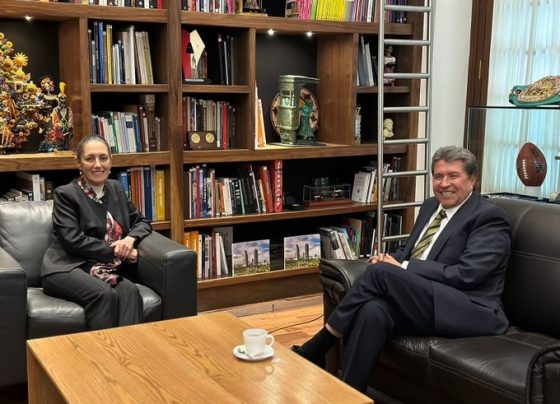 La ex jefa de Gobierno, Claudia Sheinbaum, virtual ganadora de la contienda entre las corcholatas, tiene en sus manos la gran decisión estratégica que le podría consolidar el triunfo presidencial en 2024: sellar en definitiva una sólida alianza con Ricardo Monreal. FOTO: GCDMX