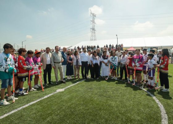 De un tiradero de basura pasó a ser un espacio de recreación, esparcimiento y actividades deportivas para los habitantes de la zona oriente de la capital, con una inversión que suma en sus tres etapas, más de 467 millones de pesos. Y ayer su entrega e inauguración la encabezó el Jefe de Gobierno, Martí Batres Guadarrama. Es en Iztapalapa, se trata de la tercera etapa de la recuperación y transformación del Parque Cuitláhuac.