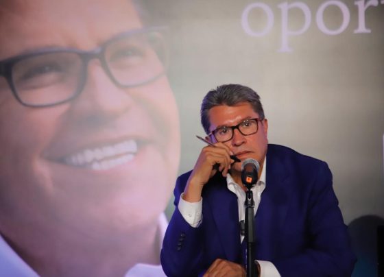 Ante la entrada en vigor de la ley antiinmigrante en Texas, a partir de marzo, Ricardo Monreal Ávila afirmó que a través de la vía Parlamentaria se combatirá dicho ordenamiento por “regresivo, inadecuado y criminal”. FOTO: Archivo CDMX Magacín