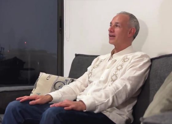 La primera mala para Harfuch: que en el INE avanzaron en comisiones los criterios que obligarían a los partidos políticos a postular cinco mujeres como candidatas a gubernaturas y Jefatura de Gobierno para 2024, lo que refuerza las posibilidades de que lo bajen para subir a Clara Brugada. FOTO: X / López Gatell