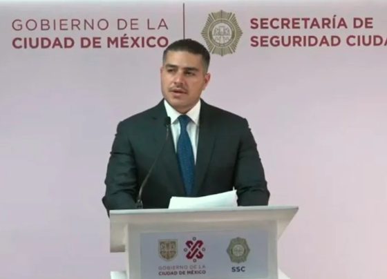 El aspirante de Morena a la candidatura para la Jefatura de Gobierno, Omar García Harfuch envió un mensaje a la oposición, pues lo han criticado por el hecho de ser policía y desconocer temas en materia de educación, movilidad, ni bienestar social. FOTO: Archivo SSC