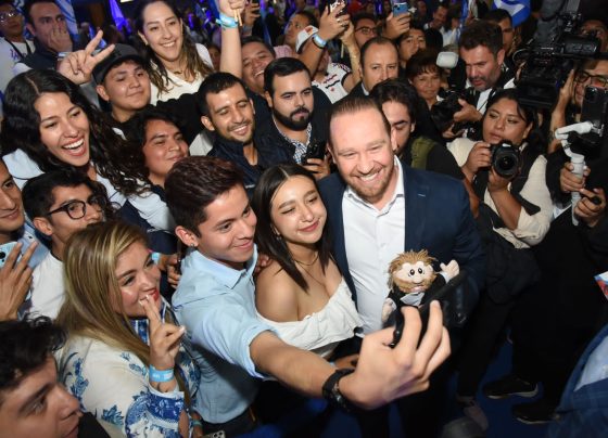 El alcalde de Benito Juárez, Santiago Taboada, anunció que va a solicitar licencia a su cargo a partir del 20 de octubre, para buscar la candidatura del Frente Amplio por México a la Jefatura de Gobierno de la CDMX, que agrupa al PAN, PRI y PRD, y un muy amplio sector ciudadano, aglutinado en el Frente Cívico Nacional. FOTO: X / Taboada