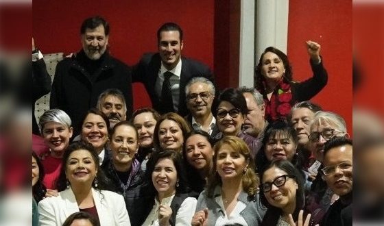 Dolores Padierna, esposa de René Bejarano, otrora ‘líder máximo’ del movimiento urbano-popular, competirá de nueva cuenta por la Cuauhtémoc. FOTO: X / Sheinbaum