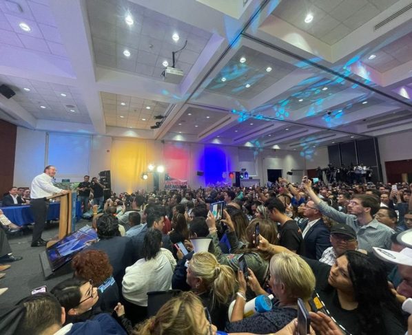 Taboada agradeció, el cierre de filas en Acción Nacional y la generosidad de Margarita Zavala, Kenia López Rabadán y Lía Limón por acompañarlo en el proceso y considerarlo para ser la opción competitiva del Partido. FOTO: X / Taboada