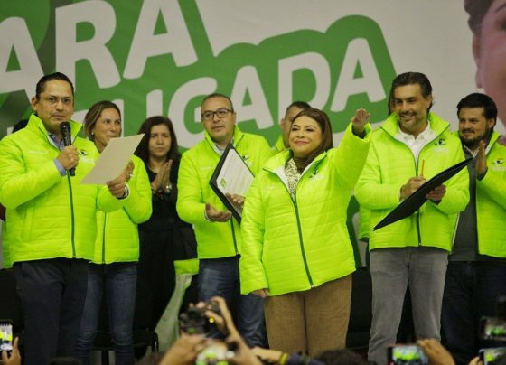 El Partido Verde Ecologista de México (PVEM) entregó a Clara Brugada la constancia como precandidata única a la jefatura de Gobierno de la Ciudad de México, quien señaló que “partimos de una premisa muy importante: la unidad es nuestra fuerza”. Foto: Campaña Clara Brugada