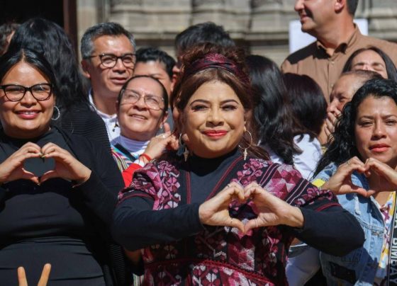 Durante el periodo de precampaña, la abanderada de Morena, Clara Brugada, resaltó el compromiso de continuar con la edificación de la Cuarta Transformación. “Tenemos un gran reto: construir el segundo piso de la 4T en la Ciudad de México y profundizar y mejorar lo que ya hizo aquí Claudia Sheinbaum”, dijo en uno de sus actos. Foto: Campaña Clara Brugada