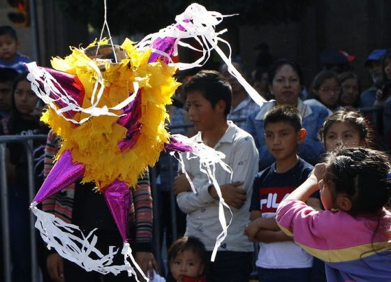 El jefe de Gobierno de la Ciudad de México, Martí Batres, dio a conocer las actividades a cargo de las secretarías de Cultura y Desarrollo Económico con motivo del Día de Reyes en la capital del país, principalmente en el Zócalo. Habrá desde rosca hasta lechitas para los niños. FOTO: GCDMX