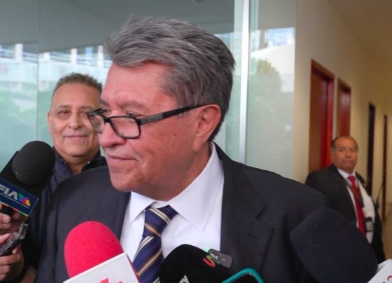 Ricardo Monreal, senador por Morena, presentó una iniciativa con la que se pretende regular el desarrollo, la comercialización y el uso de sistemas de inteligencia artificial (SIA) en México. FOTO: Especial