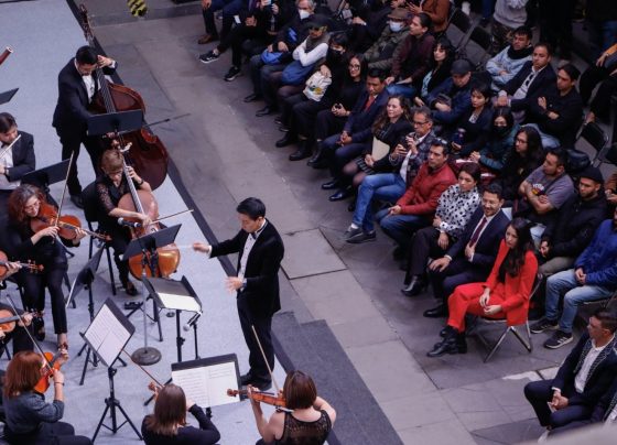 Para celebrar el mes del amor, el gobierno capitalino dio a conocer una serie de actividades que se llevarán a cabo durante febrero, porque “va a ser un mes de historia, amor, música y cultura”, expresó el jefe de Gobierno, Martí Batres, en la presentación del programa. Foto: GCDMX