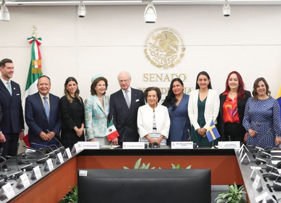 Con el objetivo de celebrar las excelentes relaciones entre México y Suecia, así como fortalecer los lazos bilaterales de amistad, el Senado de la República recibió la visita de los Reyes de Suecia, Carl XVI Gustaf y Silvia Renate. FOTO: Senado