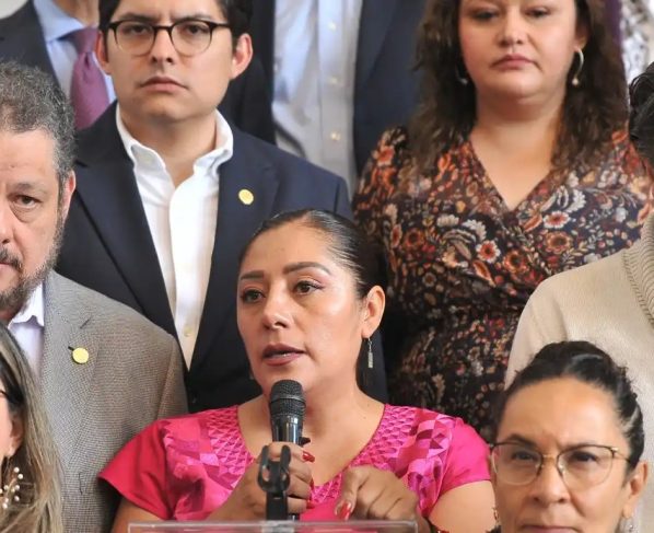 Sí el llamado “Plan B” de reforma electoral de la presidenta Claudia Sheinbaum no se aprueba en el Senado de la República por la falta de apoyo del PT, podría provocar una ola expansiva hacia todo el país que, en el caso de la Ciudad de México, Morena pierda la mayoría calificada en el Congreso y ya no pueda reformar la Constitución. FOTO: Especial (archivo)