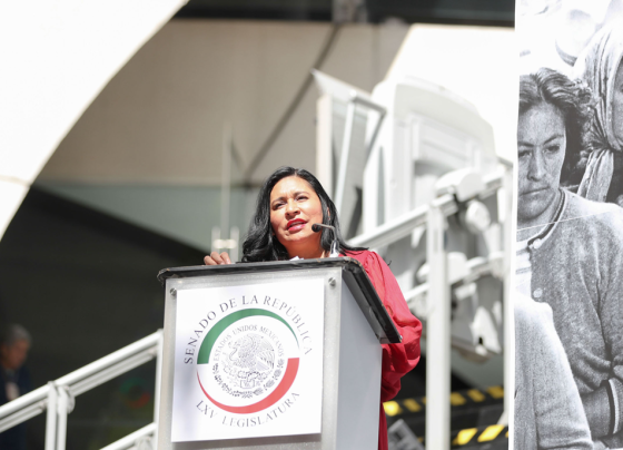 Para Ana Lilia Rivera es un honor y un deber rendir homenaje a las valientes mujeres que han abierto el camino con su valor, determinación y sacrificio, allanando el camino para las siguientes generaciones. FOTO: Senado
