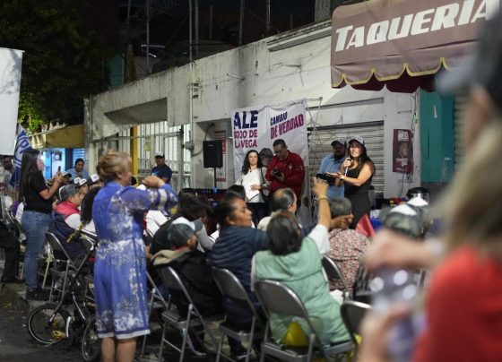 La candidata de Va X La Ciudad de México a la Alcaldía Cuauhtémoc, Alessandra Rojo de la Vega, denunció nuevamente este martes fueron líderes vecinales de la colonia Doctores que apoyan su movimiento fueron amenazadas “por parte del equipo operativo de la candidata (Caty) Monreal”. FOTO: Especial