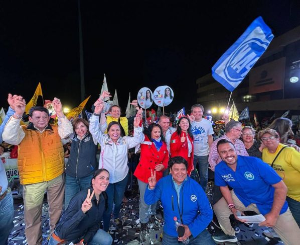 Si queremos seguir conservando nuestra alcaldía, que no siga siendo privatizada en sus espacios públicos y abandonada como lo hizo por tres años Morena, debemos acudir el próximo 2 de junio a las urnas y expresar nuestra voluntad, señaló la candidata a la reelección por Azcapotzalco, Margarita Saldaña Hernández. FOTO: Especial