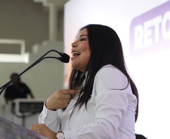 La candidata por la coalición “Sigamos Haciendo Historia” para gobernar la alcaldía de Iztacalco, Lourdes Paz, aseguró que su gobierno se construirá “con mirada de mujer”. FOTO: Especial