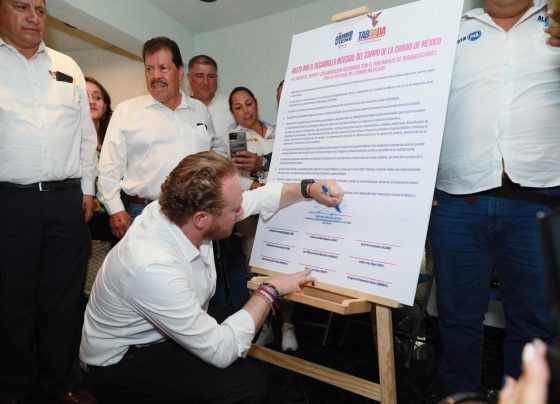 El candidato del PAN, PRI y PRD añadió que lo que quiere para los campesinos en la ciudad es darles condiciones para que las siguientes generaciones puedan laborar con dignidad. FOTO: Especial