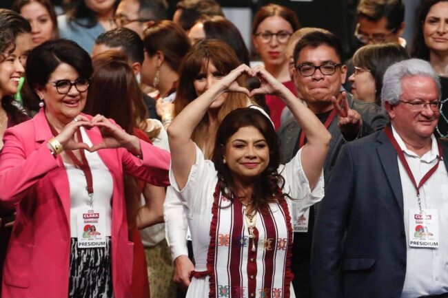 Brugada está obligada a explicar por qué mintió, por qué tiene dos actas de nacimiento, una mexicana y una guatemalteca y por qué lo ocultó. ¿Qué esconde? FOTO: Especial