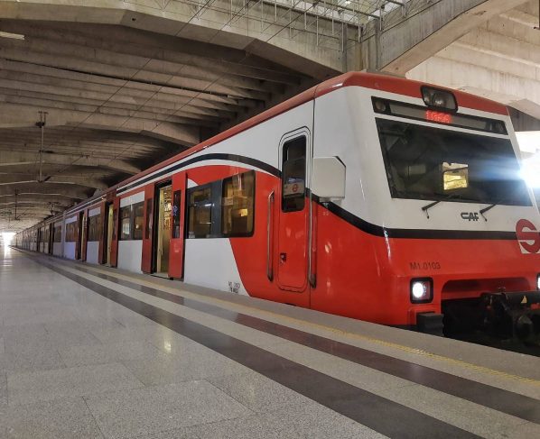 Desde este domingo, el Tren Suburbano que opera en la Zona Norte del Valle de México tendrá incremento en sus costos para todos sus usuarios. FOTO: Capital 21