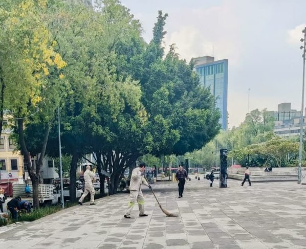El Gobierno de la Alcaldía Cuauhtémoc, encabezado por la alcaldesa Alessandra Rojo de la Vega, reafirma su compromiso con la recuperación del espacio público y la defensa del patrimonio cultural con acciones en el Monumento a la Madre. FOTOS: Especial