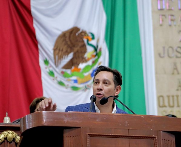 Desde la tribuna del Congreso de la Ciudad de México, el Diputado Federico Chávez Semerena hizo un llamado enérgico a las autoridades capitalinas para esclarecer y sancionar el presunto desvío de más de 13 millones de pesos durante la administración del exalcalde de Xochimilco, José Carlos Acosta.