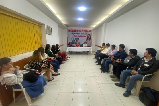 “El despojo del Comité delegacional del PRD en la Alcaldía Cuauhtémoc del cual fuimos víctimas el pasado 09 de abril del 2025, hoy tiene nombre y apellido: Mónica Sandoval, diputada federal priista”, denunció la dirigente perredista. FOTOS: Especial
