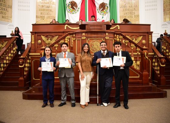 Al respecto, la diputada Jannete Elizabeth Guerrero Maya (PT), presidenta de la Comisión de Derechos Humanos, expresó que con este ejercicio legislativo se da un mensaje claro: “la inclusión no es un favor es un derecho”; y se refuerza el compromiso de avanzar en la reglamentación de la consulta a las personas de este grupo poblacional. FOTO: Especial
