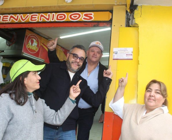 La Red “Policía Amigo”, es una iniciativa ciudadana del Consejo Económico, Social y Ambiental (CESA) de la Alcaldía La Magdalena Contreras, que encabeza Fernando Mercado. FOTOS: Especial