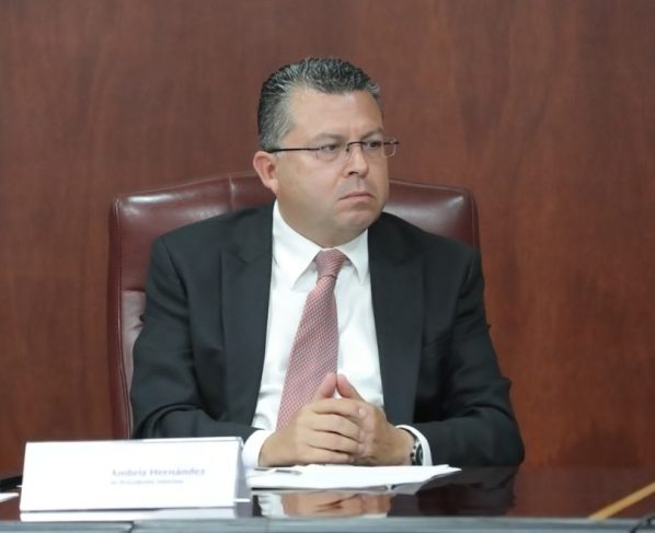 Desde el 28 de mayo, más de 4 meses, el Tribunal Electoral de la Ciudad de México, que preside Armando Ambriz, recibió el mandato de la Sala Superior del Tribunal Electoral del Poder Judicial de la Federación para que emita un resolutivo en el que reproduzca su sentencia en que se reconoce a Nora Arias como la presidenta del PRD Ciudad de México. FOTO: Especial