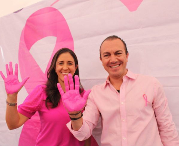 Al ser una prioridad para el alcalde, Carlos Orvañanos, la salud de las mujeres y la lucha contra el cáncer de mama en Cuajimalpa se iniciaron una seria de acciones que consisten en el registro para mastografías gratuitas, una campaña de colección de tapas de plástico, la donación de cabello y atención psicológica gratuita. FOTO: Especial