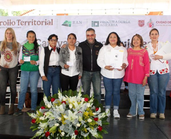 Caravana para Mujeres en la Propiedad Social,