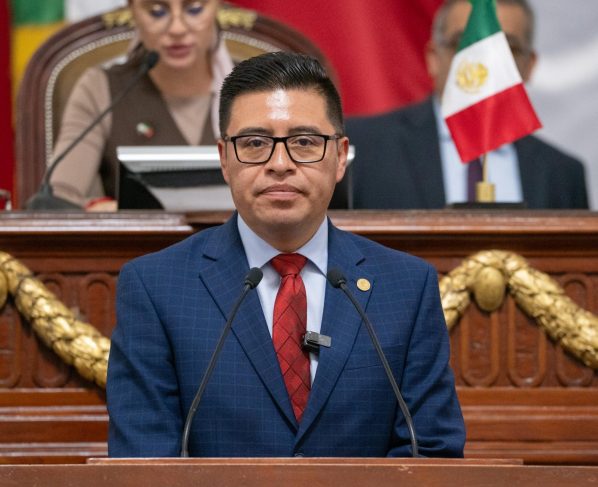 Con el objetivo de otorgar reconocimiento legal, seguridad laboral y certeza jurídica a las personas que se dedican a la cerrajería en la Ciudad de México, el diputado Alberto Vanegas Arenas propuso una iniciativa para expedir la “Ley de los Derechos de las Personas que Prestan Servicios de Cerrajería en la Ciudad de México”. FOTO: Especial
