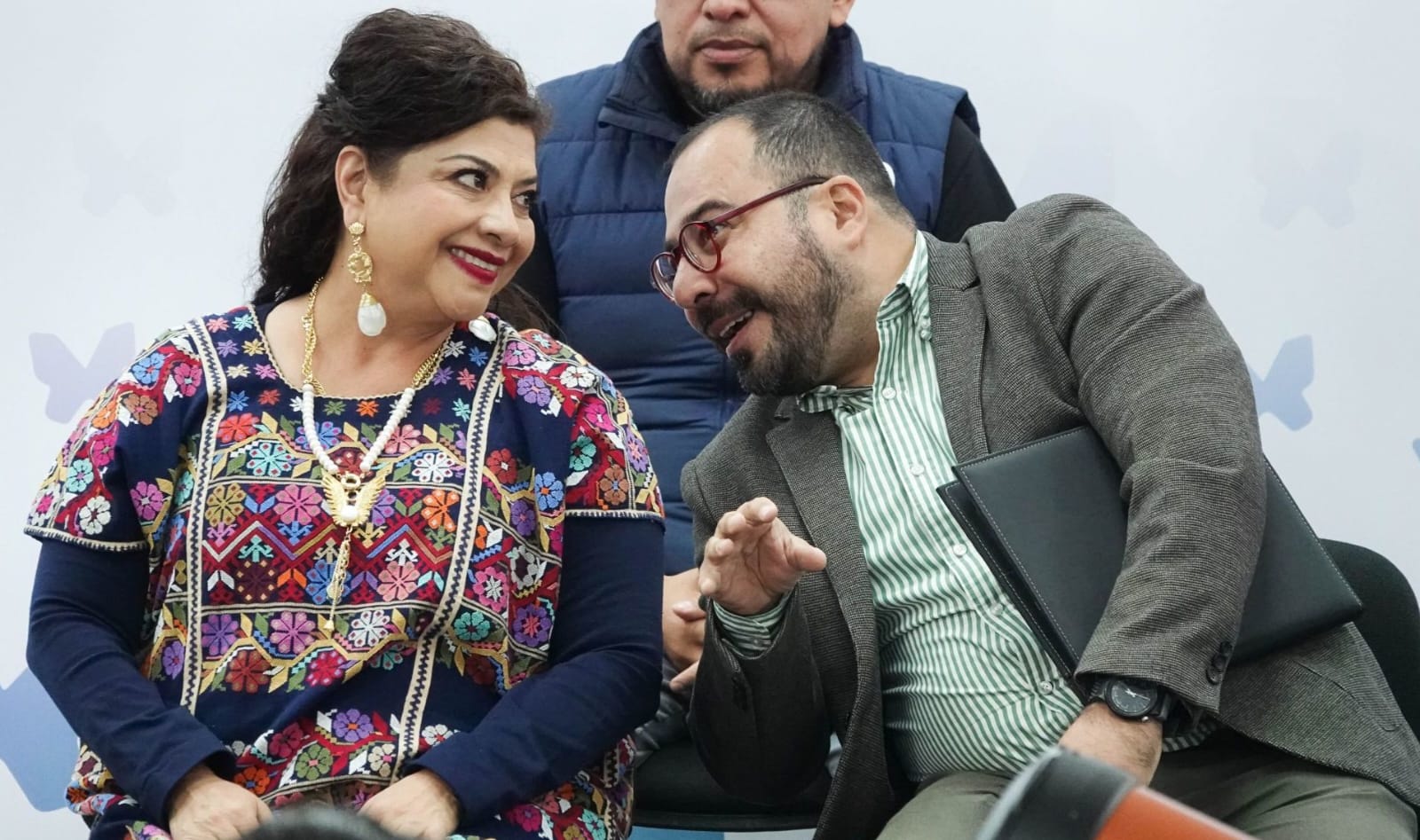 or eso sería importante que la Secretaría de Obras informe al Congreso, como lo ha solicitado Salgado, todos los pormenores de las obras de las Utopías, no vaya a ser que se conviertan en un barril sin fondo y un lodazal de corrupción. FOTO: Especial