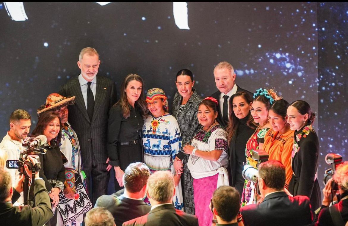 Tras casi 7 años de la publicación de la carta donde el gobierno de México pidió al Reino de España que ofreciera disculpas por lo ocurrido durante “La Conquista”, este jueves autoridades de ambos países se estrecharon la mano en la FITUR 2026. FOTOS: El Independiente / CDMX Magacín