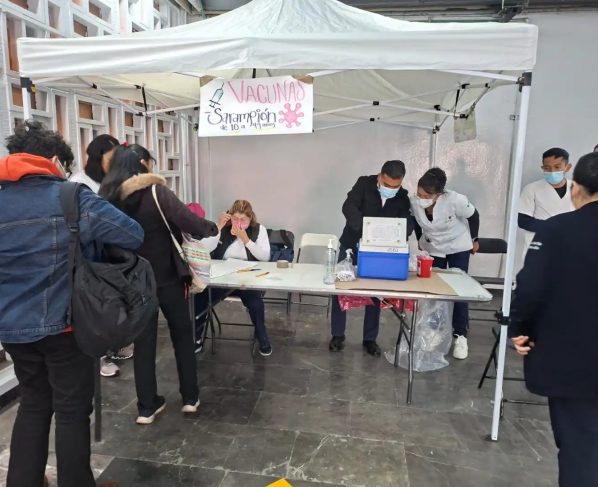 La jefa de Gobierno, Clara Brugada Molina, informó que a partir del próximo domingo arrancará formalmente una gran campaña de vacunación preventiva contra el sarampión, como una medida anticipada para proteger a la población ante los brotes registrados en distintos estados del país.