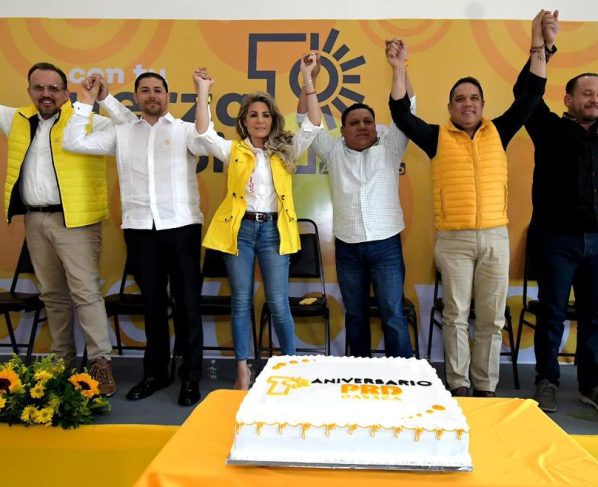 Tardó un año, pero se hizo justicia. Para efectos prácticos es definitivo: Nora Arias Contreras ha sido reconocida por el Tribunal Electoral de la Ciudad de México (TECDMX) como la presidenta del PRDCDMX, sentencia en la que le ordenan al Instituto Electoral de la Ciudad de México (IECM) que haga los trámites correspondientes en un plazo máximo de 10 días hábiles a partir de la notificación que debió ser este lunes. FOTO: Especial