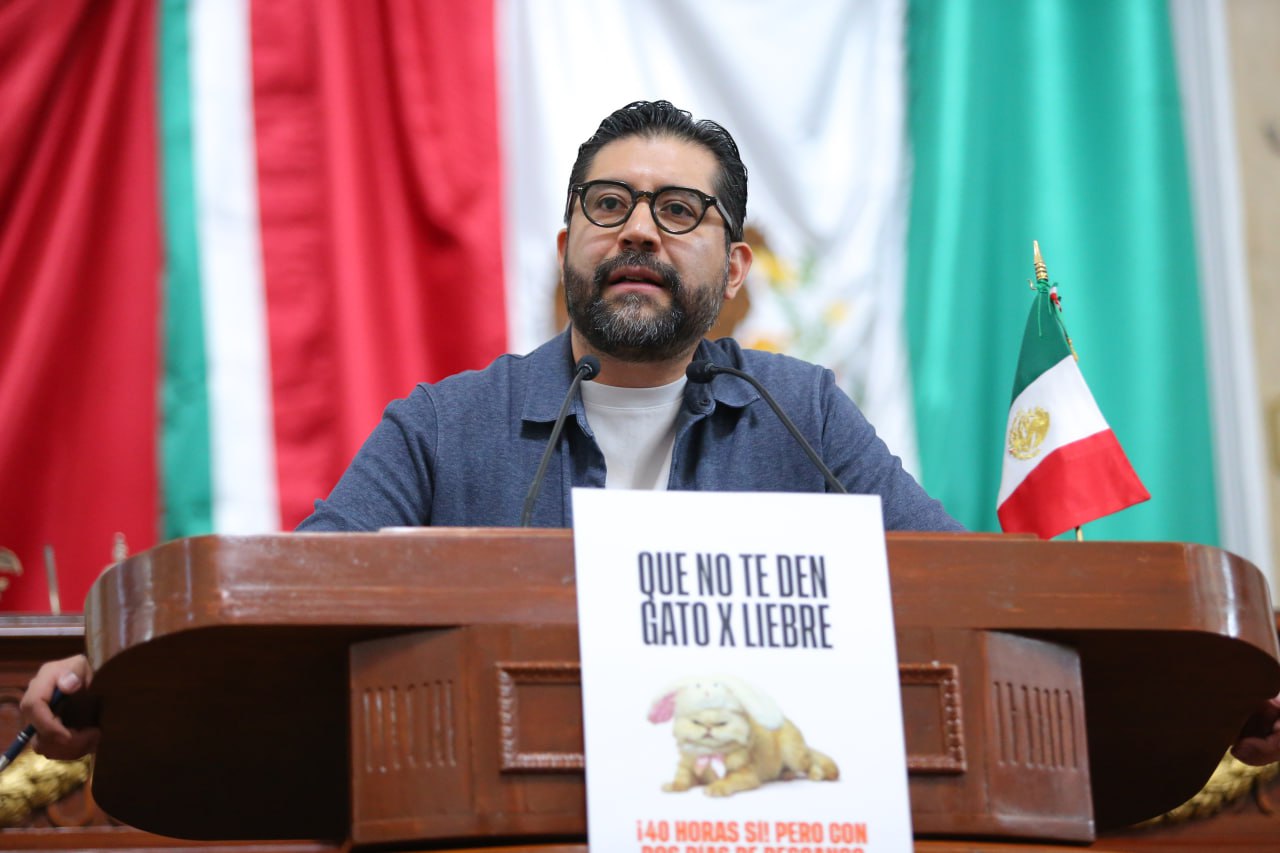 El coordinador de Movimiento Ciudadano, Royfid Torres dio tremenda exhibida al Gobierno, por el tema de la reforma laboral para reducir el número de horas laborables a la semana. FOTO: Especial