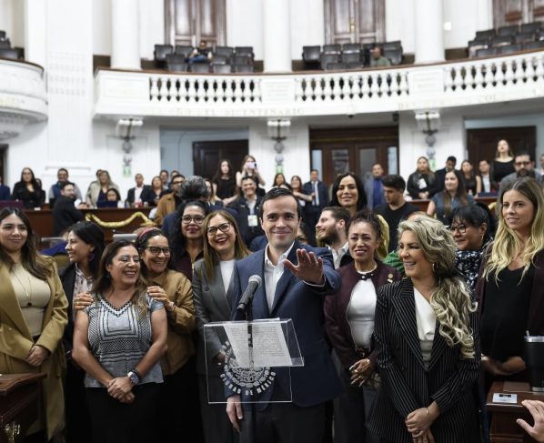 Jorge Armando Rocha demuestra tan poco interés en su responsabilidad como titular de la General del Canal del Congreso, que ni siquiera en días de sesión se aparece por el recinto legislativo, hecho evidente para cualquiera de los 66 diputados que votaron por su nombramiento. FOTO: Especial