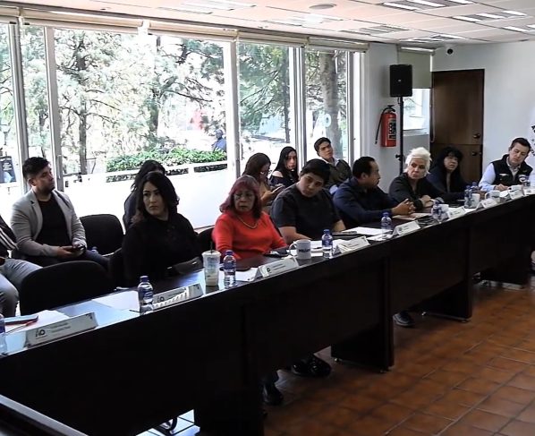 En la “7ta Sesión Ordinaria del Concejo 2024-2027” de Álvaro Obregón, celebrada el pasado 28 de febrero la concejala Carla Joselín González Ruiz, de Morena, denunció haber sido agredida por gente enviada por el director general de Gobierno, Humberto González.