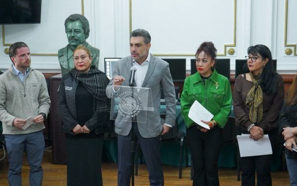 En el Congreso de la Ciudad de México no van bien las cosas en lo que se sigue llamando “4T”, si es que todavía se puede considerar que existe. Resulta que los "aliados del PVEM están desmoralizados porque no se les toma en cuenta para temas importantes. FOTO: Especial