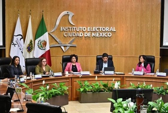 Los diputados integrantes del Comité del Canal del Congreso de la Ciudad de México están molestos con el director general de esa señal televisiva, Jorge Armando Rocha, porque no tuvo ni la delicadeza de someter a su consideración designaciones que ellos deben autorizar. FOTO: Especial