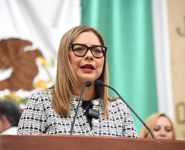 Ruiz Aguilar señaló que garantizar un ambiente seguro y respetuoso en las escuelas, permite que el personal docente ejerza su labor con libertad, creatividad y compromiso, lo que impacta de forma directa en el bienestar y desempeño del alumnado. FOTO: Especial