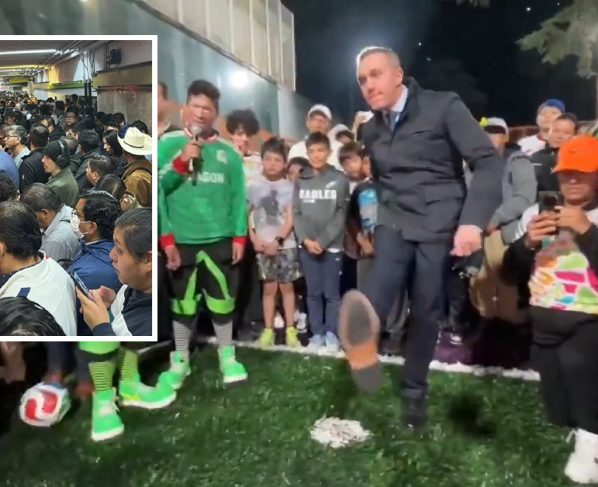 El pasado viernes, mientras había un tremendo caos en el Metro por el paro parcial de trabajadores, el director general de ese Sistema de Transporte Colectivo (SCT), Adrián Rubalcava andaba muy quitado de la pena entregando canchitas de futbol en Cuajimalpa. FOTOS: InfoMetroMX / Especial