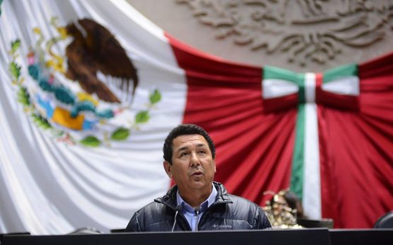 El fuego que encendió el diputado federal Mario López Hernández al acusar —sin pruebas— a cuadros de Morena de formar parte de una red de huachicol fiscal en Tamaulipas ya tuvo una primera respuesta: su propio partido decidió marcar distancia y dejar claro que no forma parte de sus filas.