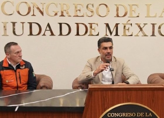 No sólo fue su idea, el verde Jesús Sesma también está apoyando. Desde la posición estratégica que ostenta como presidente del Congreso de la Ciudad de México está ayudando al director general del Metro, Adrián Rubalcava, a que se reúna con los grupos parlamentarios, supuestamente para beneficio de ese sistema de transporte. IMAGEN: Montaje con Gemini IA