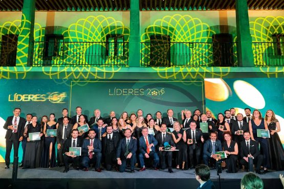SOC no sólo resistió sino que creció en uno de los años más desafiantes de la banca comercial, y por ello es que reconoció a los 37 brokers que hicieron posible ese resultado con la mayor colocación crediticia de su red. FOTO: Especial