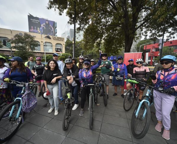 En el marco del Día Mundial de la Bicicleta, que se conmemora cada 3 de junio, la Comisión de Movilidad Sustentable y Seguridad Vial del Congreso de la Ciudad de México llevó a cabo la Caravana Ciclista por la Movilidad Sustentable y la Seguridad Vial, con el objetivo de fomentar una movilidad más sustentable, segura e incluyente en la capital del país.